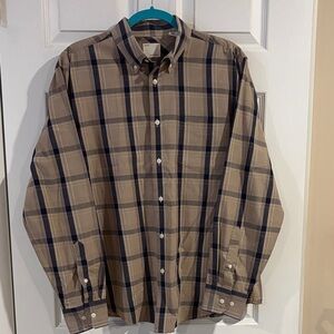 Dockers Men's Khaki Diem Button Down Shirt Dice Large Khaki, Navy, & white Plaid